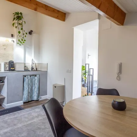 Le Clemenceau - T2 Avec Terrasse En Plein Centre Apartmán