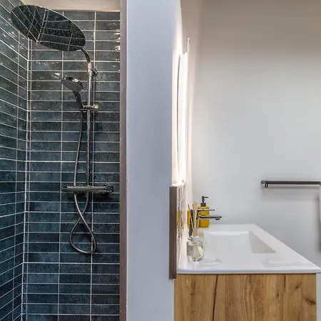 Le Clemenceau - T2 Avec Terrasse En Plein Centre דירה *