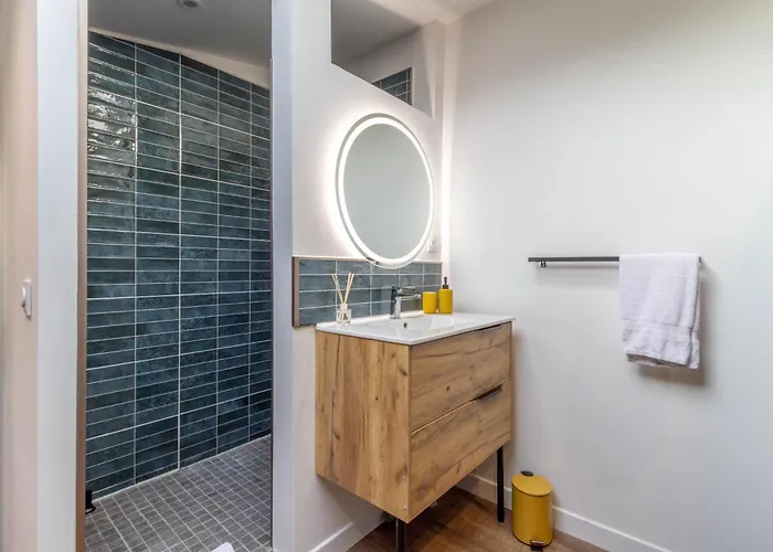 Le Clemenceau - T2 Avec Terrasse En Plein Centre Apartmán